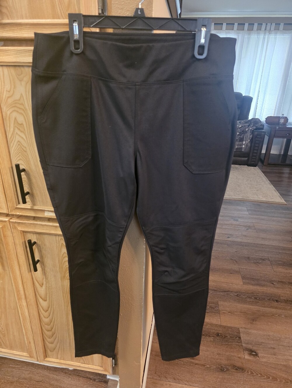 Carhartt Black High-Rise Utility Leggings with Front Pockets